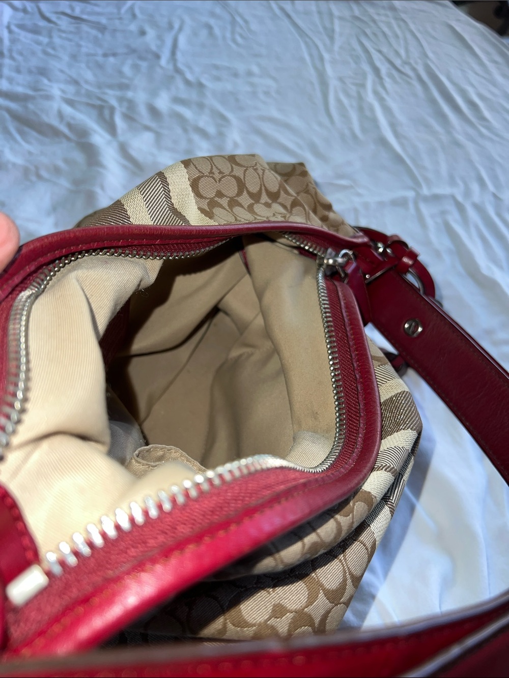 Coach Khaki Signature Canvas Shoulder Bag with Red Trim - Picture 3 of 3